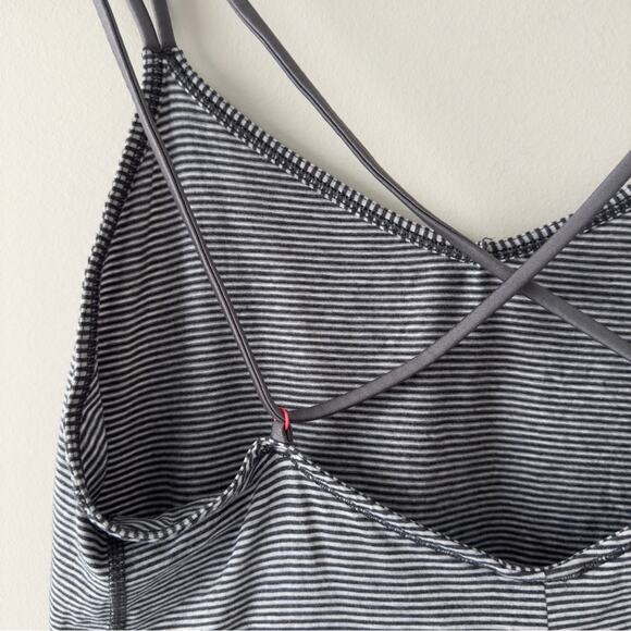 Lululemon Breezy Tank Divided Stripe Heathered Light Grey Heathered Dark Slate - Picture 5 of 14